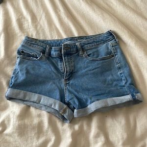 Universal Thread Jean Shorts